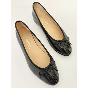Chanel Ballerina Flat Slip on Patent Leather Black Leather CC Logo Bow Shoes 37